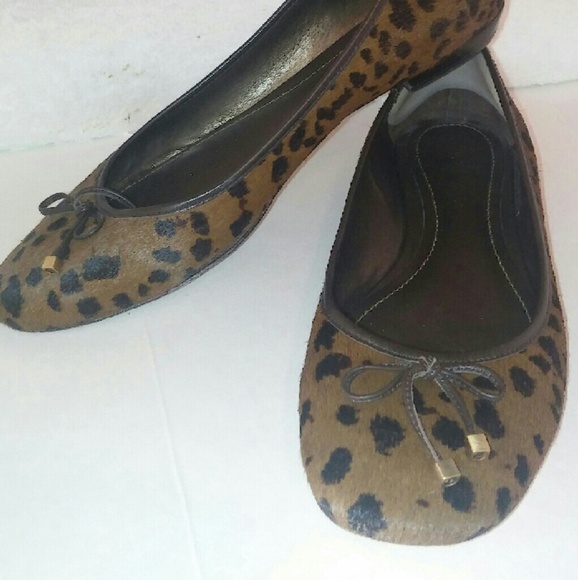 Ann Taylor animal fur ballet flats size 8M
