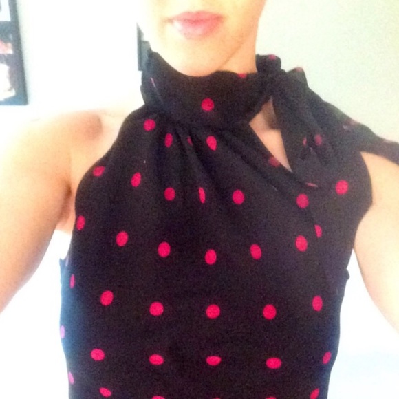 Express Halter Neck Tank with Tie