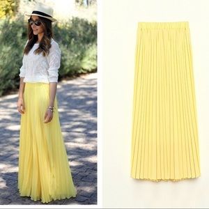💛💛long chiffon pleated maxi skirt💛💛