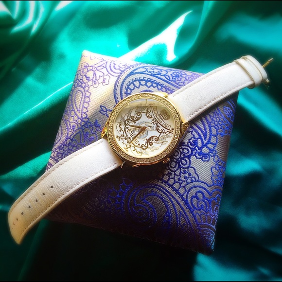 Women's guess watch