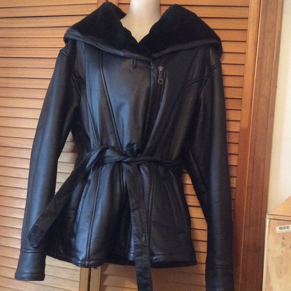 WILSON LEATHER GENUINE BLACK LEATHER COAT JACKET