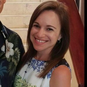 Meet your Posher, Alicia