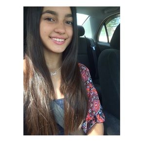 Meet your Posher, Zurielys