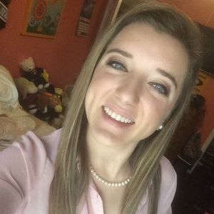 Meet your Posher, Ariel