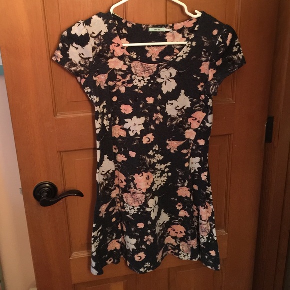 Kimchi blue floral dress