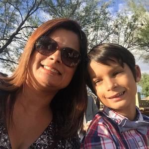 Meet your Posher, Jeannette