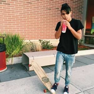 Meet your Posher, Kimhan