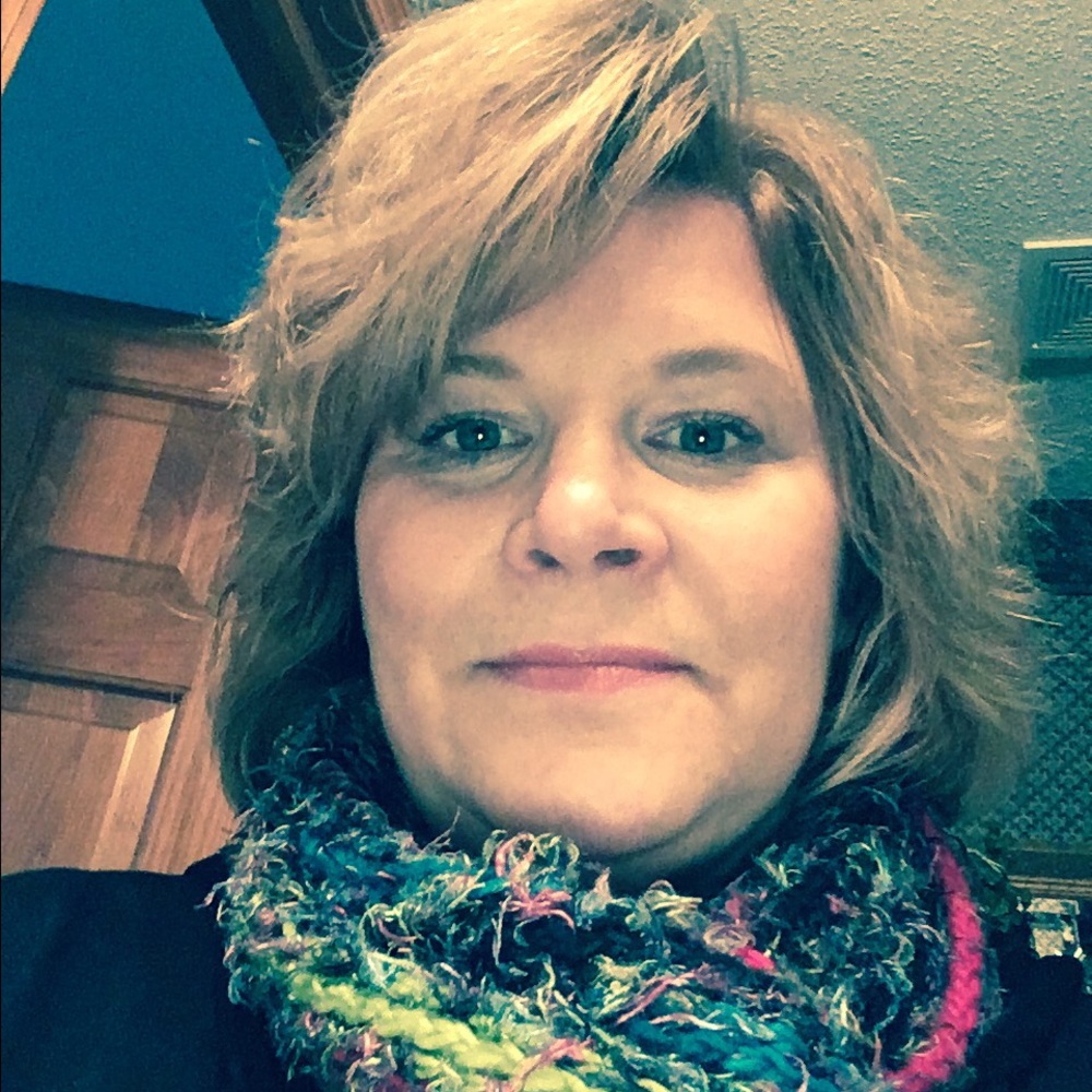 Meet your Posher, Andrea