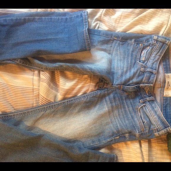 Hollister jeans