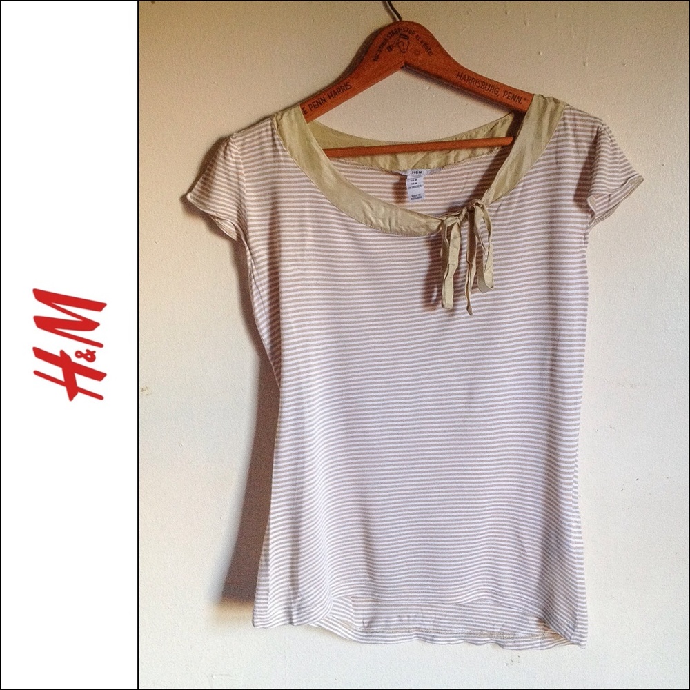 H&M White Striped Short Sleeve Bow Blouse