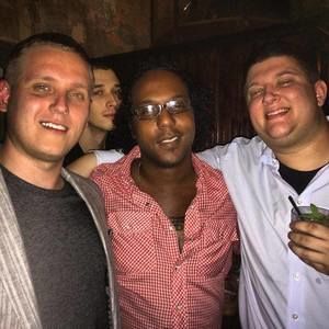 Meet your Posher, Drew