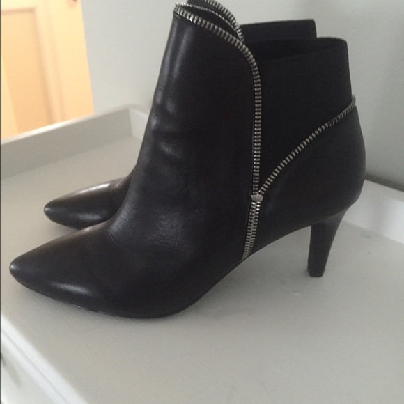 Ankle boots - Picture 2 of 3