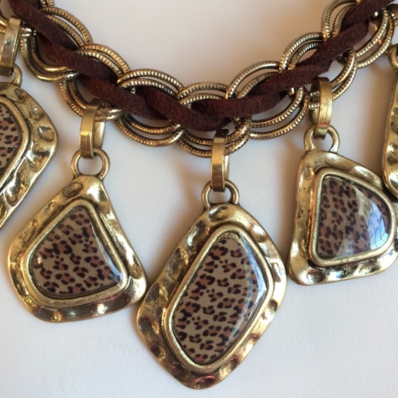 NWT Statement Necklace - Picture 2 of 2