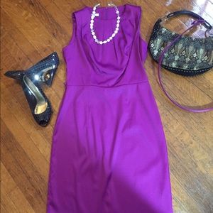 Dressbarn fuchsia dress size 6 with belt