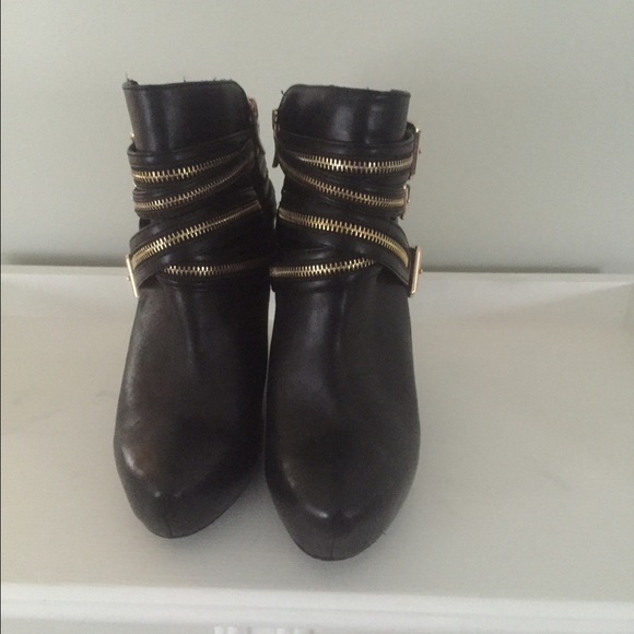 Ankle boots - Picture 2 of 3