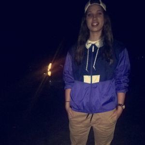 Meet your Posher, Dahlia