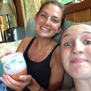 Meet your Posher, Eva