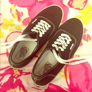 Black Size 9 Vans