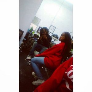 Meet your Posher, Kayla