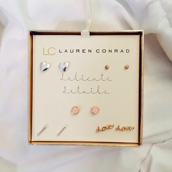 LC Lauren Conrad Earings