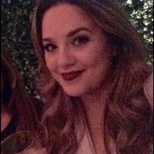 Meet your Posher, Janelle