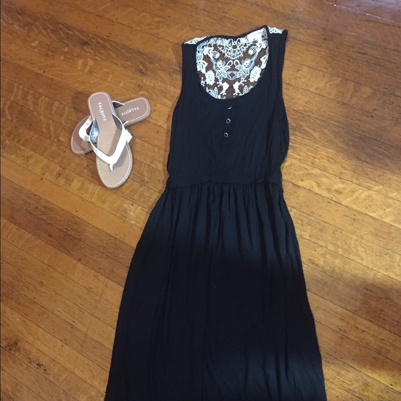 🚫SOLD! Monteau Maxi Dress Black Lace Back size S