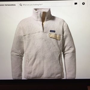 Women's Patagonia white fleece pullover