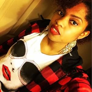 Meet your Posher, Diamond