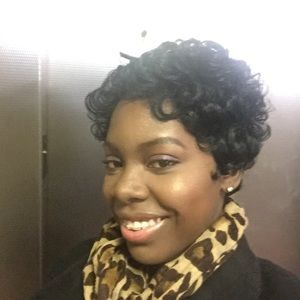 Meet your Posher, Tessra