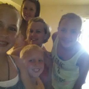 Meet your Posher, Heidi