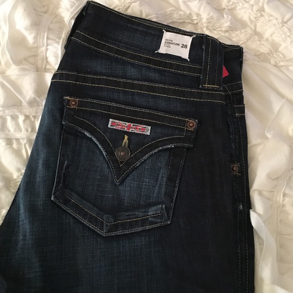 Hudson petite signature bootcut jean size 28