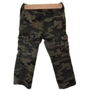 EUC Toddler Boy Camo Pants
