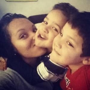 Meet your Posher, Gloria ivette