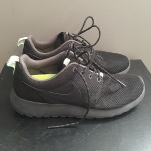 Women's Roches