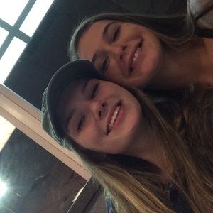 Meet your Posher, Shauna