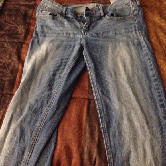 Hollister jeans.