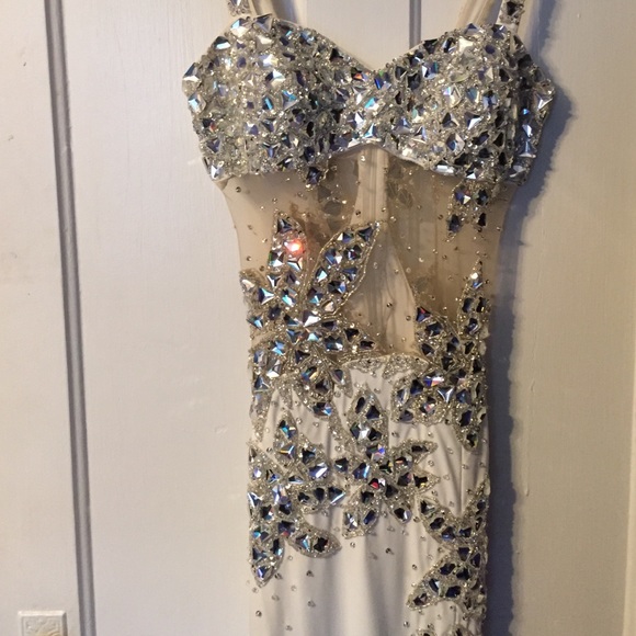 Jovanni 00 Prom Wedding Event Reception Dress