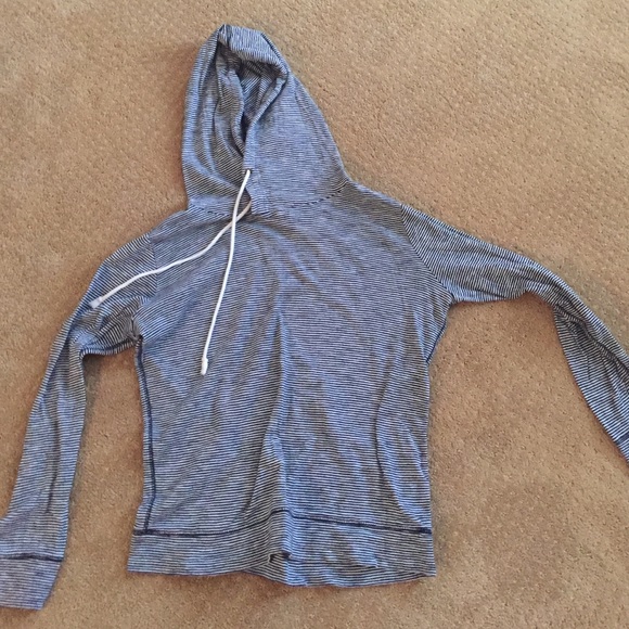 Womens J Crew sweatshirt