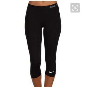 Nike Pro spandex Capri