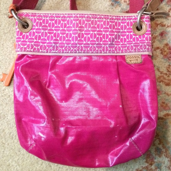 Fossil cross body