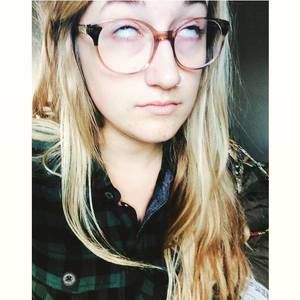 Meet your Posher, Erica