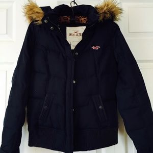 Navy Hollister coat w/fur hood
