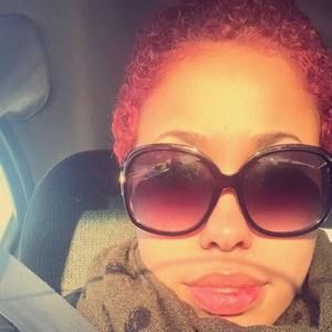 Meet your Posher, Roychelle