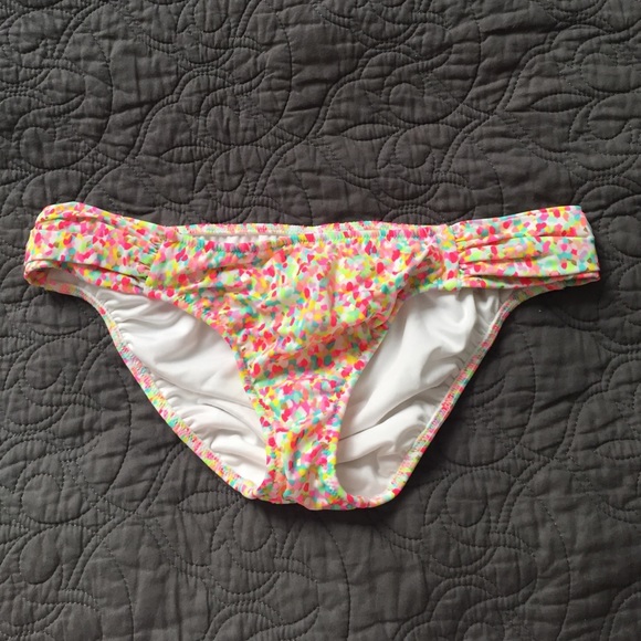 Bikini bottoms