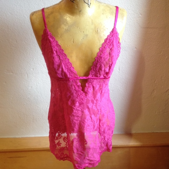 VICTORIAS SECRET Pink lingerie