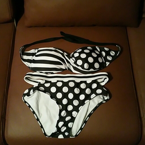 Bathing suit