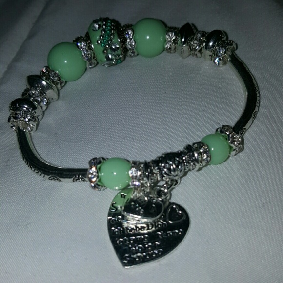 Turquoise bangle boho heart bracelet - Picture 2 of 2