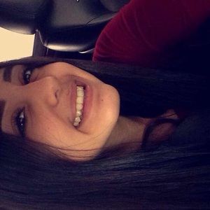Meet your Posher, Alondra