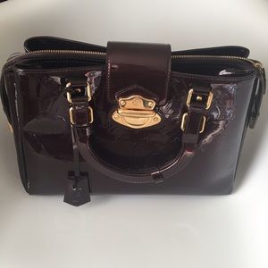 Louis Vuitton purse
