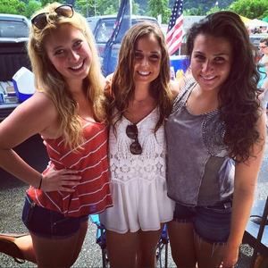 Meet your Posher, Holly